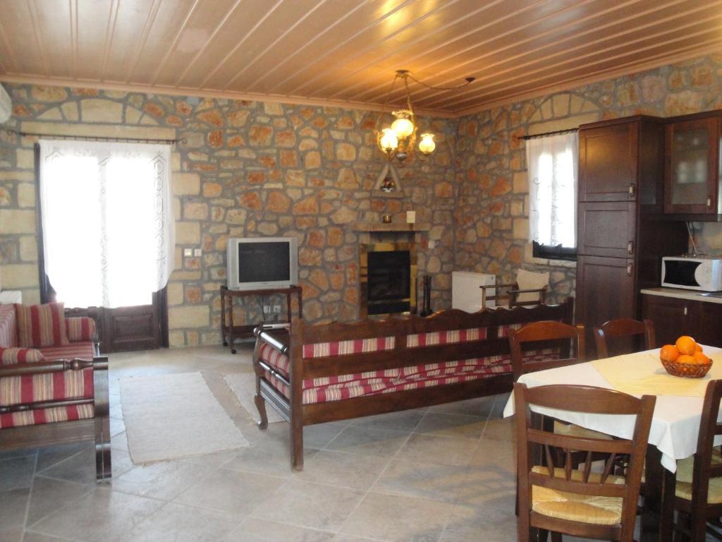 Klymeni Traditional Homes Nauplion Kamer foto